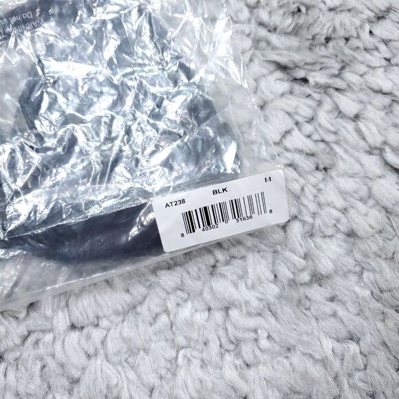 Andie Swim x Demi Moore The Tropez Triangle Bikini Top Size Medium Black - Picture 6 of 7